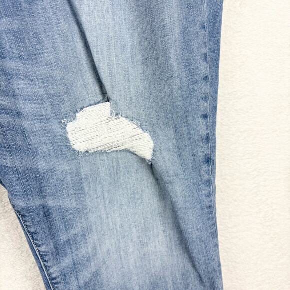 Torrid Crop Boyfriend Straight Vintage Stretch Mid-Rise Jean In Psyche Wash - 24 - Picture 9 of 15